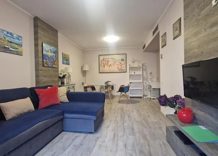 Bonito Go2lloret يوريت دي مار